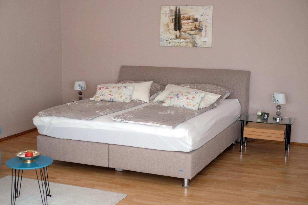 Ferienwohnung Heinzelmann Baden-Baden Bagian luar foto