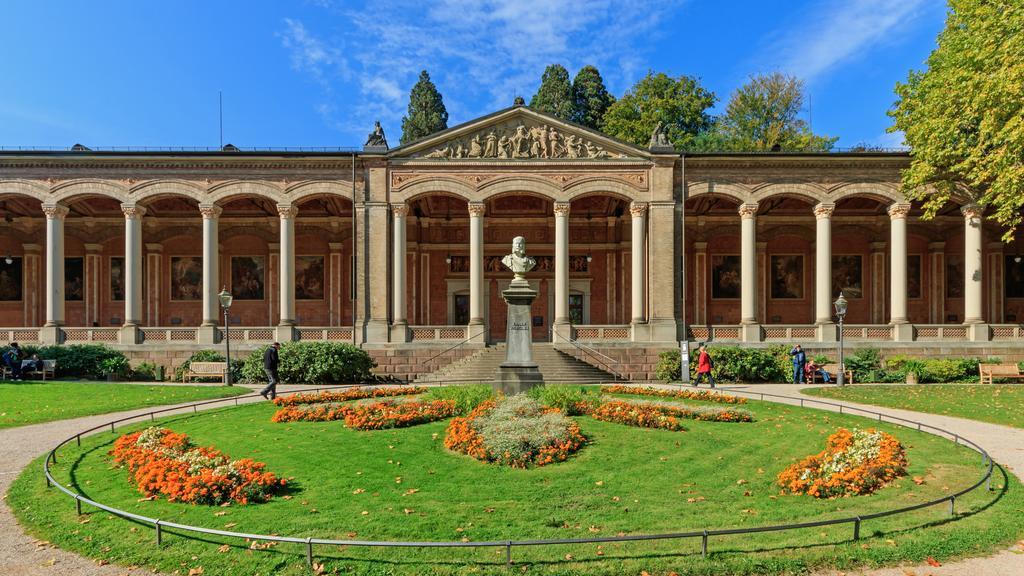 Ferienwohnung Heinzelmann Baden-Baden Bagian luar foto
